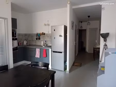 loue t3 meublé