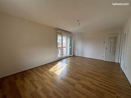 appartement 3 pièces 67 m²