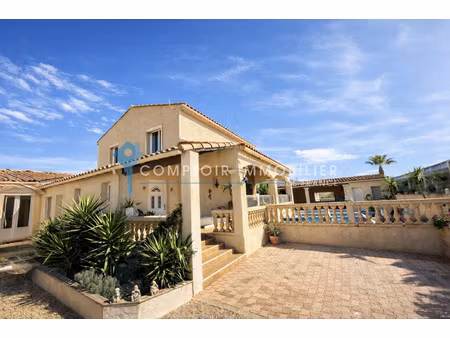 maison 5pièce(s) 4chambre(s) 156 m² mus (30121)