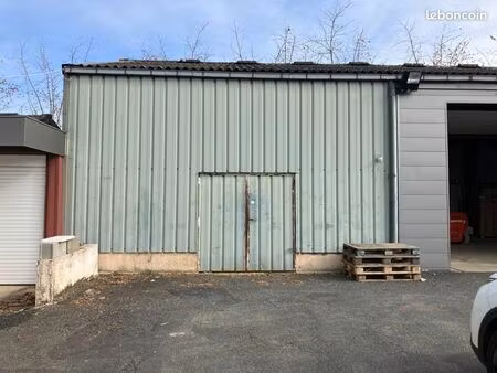 local industriel 130 m²