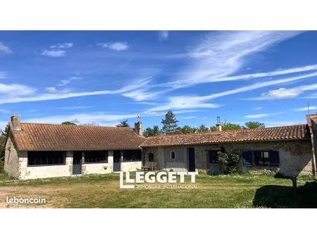 maison 3 pièces 138 m²
