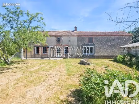 maison 4 pièces 122 m²