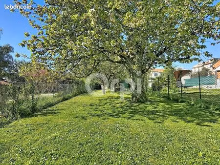 terrain 490 m² limoges