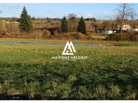 terrain 748 m² la geneytouse