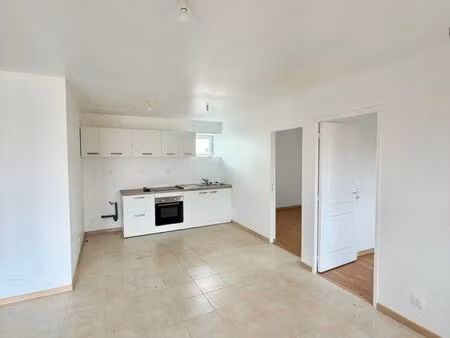 magnifique appartement avec terrasse et cave privative