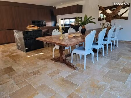 magnifique villa contemporaine construite en 2021