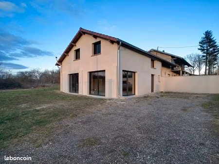 corps de ferme à aménager