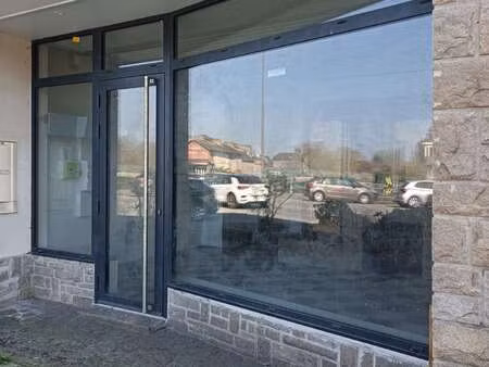 location bureaux et commerces à plancoët (22130) : à louer / plancoët
