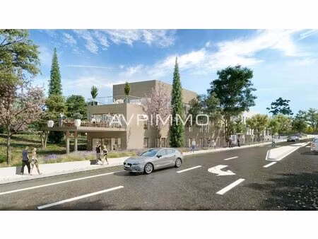 local d'activité neuf 141.11 m2 emplacement stratégique la ciotat / ceyreste