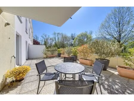 la monta - 3 pièces + cuisine et grande terrasse