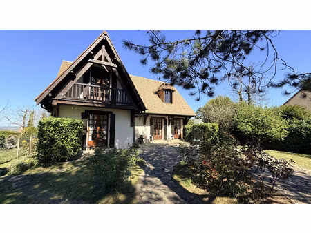 plaisir la boissiere  maison traditionnelle sur 1004m2 de te