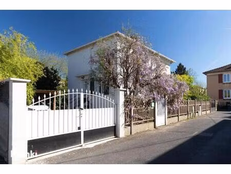 maison de ville t3 de 70 m2 à villefranche-sur-saône 69400
