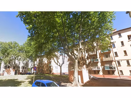 location appartement 4 pièces 54 m² à avignon (84000)