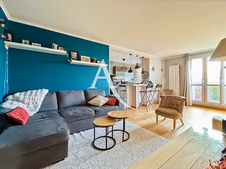 vente appartement 4 pièces  81.00m²  bois