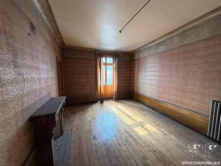 centre ville - appartement pontarlier 2 pièces 53 m2 avec balcon