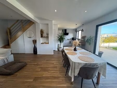 caudan - maison récente 2021 - clé en main - 3 chambres - jardin plein sud - garage