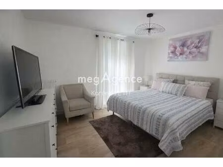 maison familiale lumineuse avec jardin et garage !