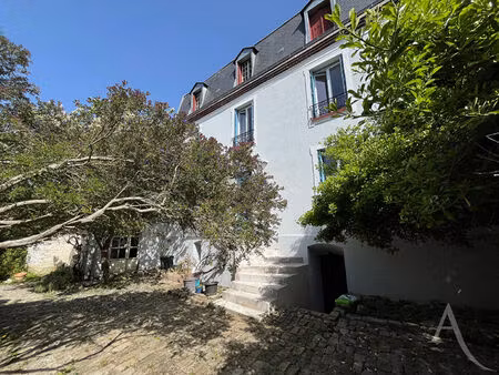 vente maison 6 pièces  135.00m²  follainville