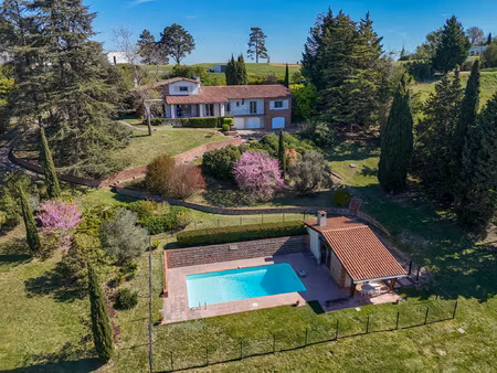 exclusivité vieille-toulouse maison sur une parcelle de