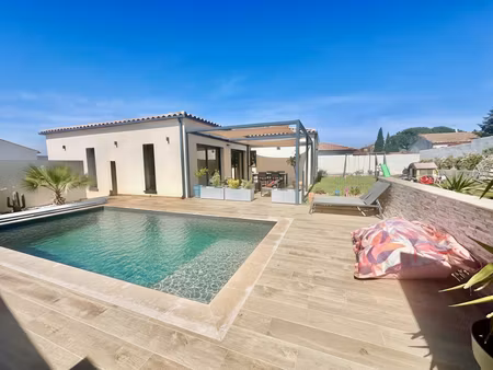 villa t5 à marcorignan plain pied avec piscine