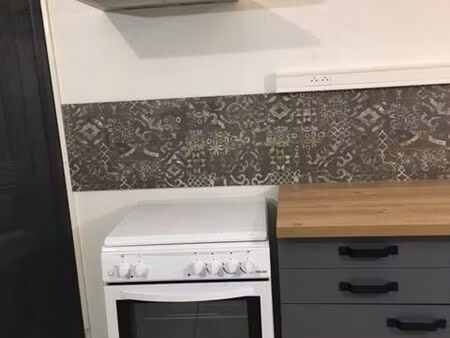 a louer maison d'habitation trés bon état