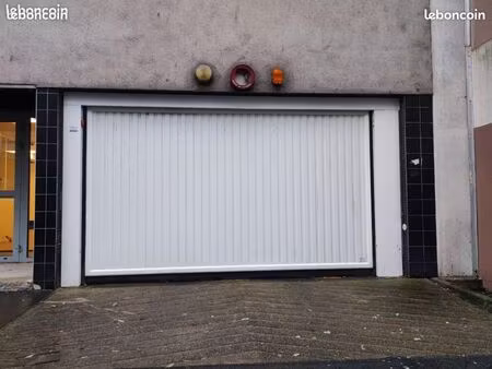 location place de parking