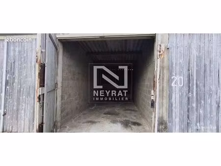 garage/box champforgeuil