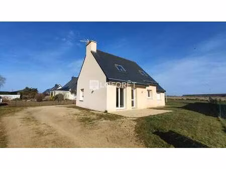 location maison à lanmérin (22300) : à louer / 90m² lanmérin