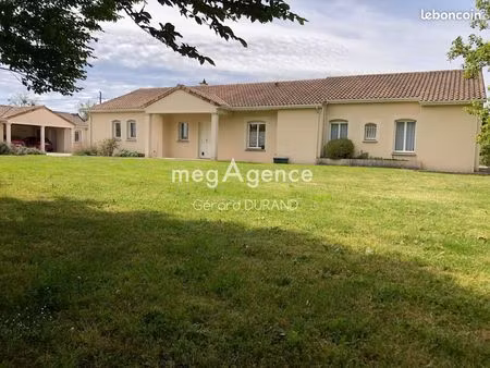 propriété 7 pièces 322 m²