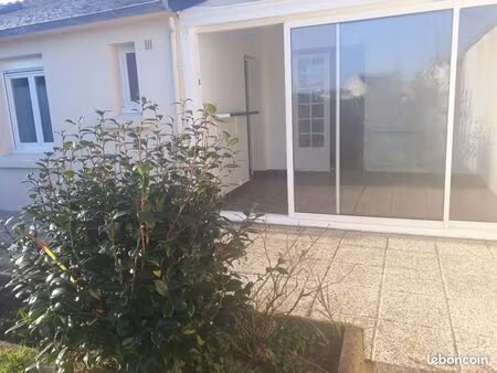 location à l'année non meublée