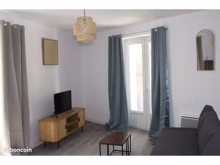 à louer en longue durée – charmant t2 meublé en plein centre d’amélie-les-bains