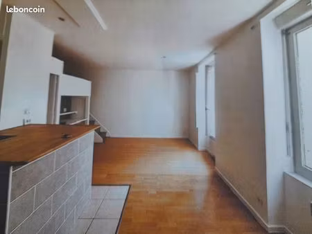 appartement 1 pièce 33 m²