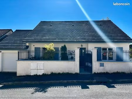 maison 2 chambres avec jardin et garage 80m2 rivet