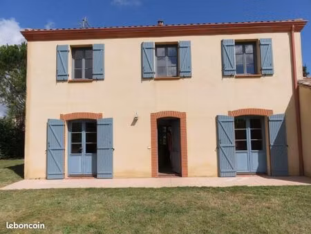 villa 5 pièces 130 m²