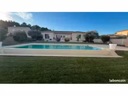 nous recherchons une maison à louer. merci de lire l’annonce avant de me demander si elle 