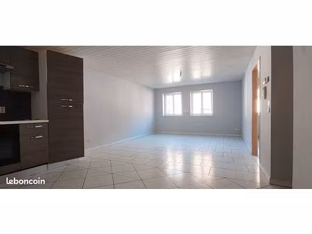 appartement 2 pièces 53 m²