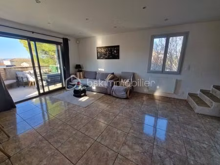 maison de 77 m² à oraison