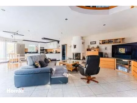 vente maison à la chapelle-sur-erdre (44240) : à vendre / 136m² la chapelle-sur-erdre
