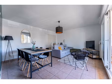 t3 2 chambres civrieux en dombes