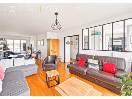 appartement 5 pièces lumineux avec balcon