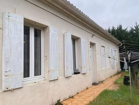 maison de 127 m²  garage  jardin - arbanats