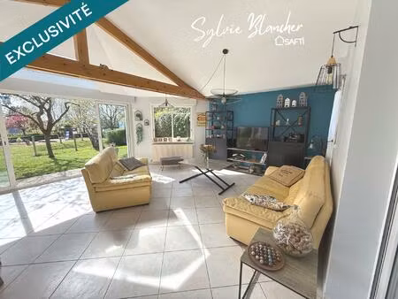 maison 150 m2 - 5 chambres - 1 bureau - terrain 703 m2