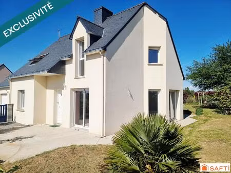 jolie maison dans quartier résidentiel