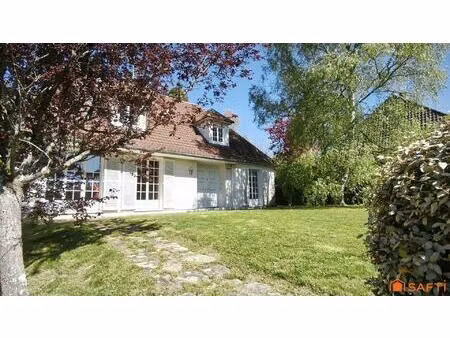 une maison familiale au calme  sans être isolée…