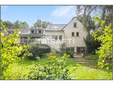 montreuil juigne propriete sur parc paysager