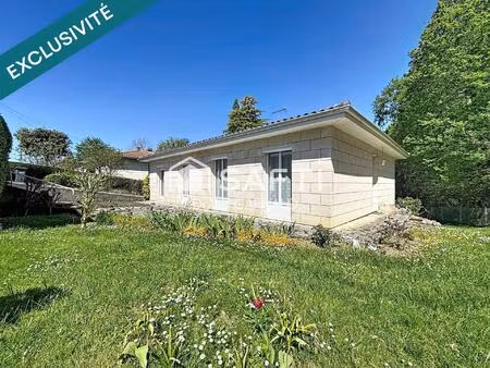 maison sur sous-sol semi enterré de 3 chambres