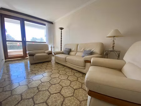 appartement f4 avec 2 balcons et garage