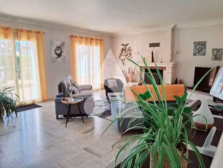 vente maison à saint-philbert-du-peuple (49160) : à vendre / 155m² saint-philbert-du-peupl