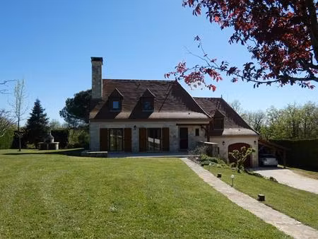 maison nadaillac 7 pièce(s) 148 m2