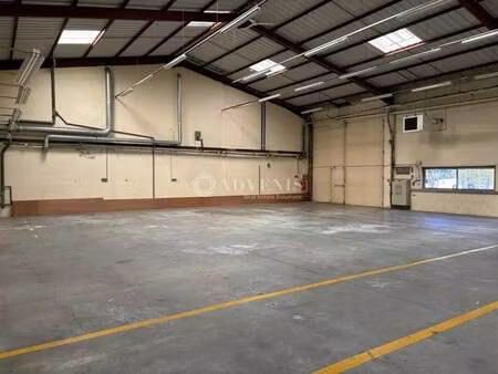 vente local d’activités le mans 72100 317m²